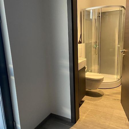 4 Person Room With Private Entrance And Bathroom Keflavik Exterior photo